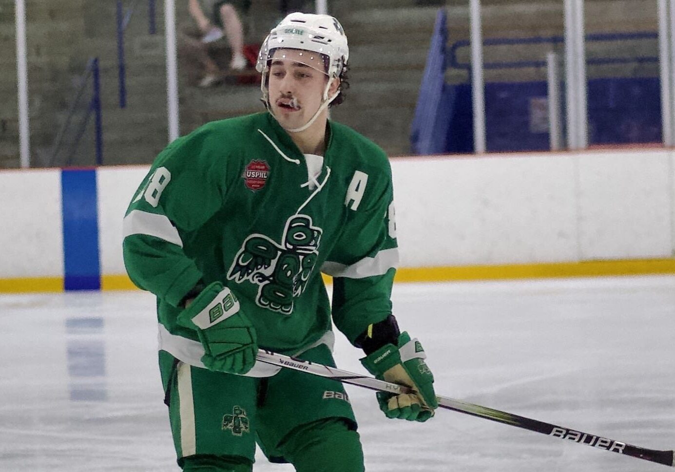 Seattle Totems' Wolynec Becomes All-Time Leading Premier Scorer With 241st Point